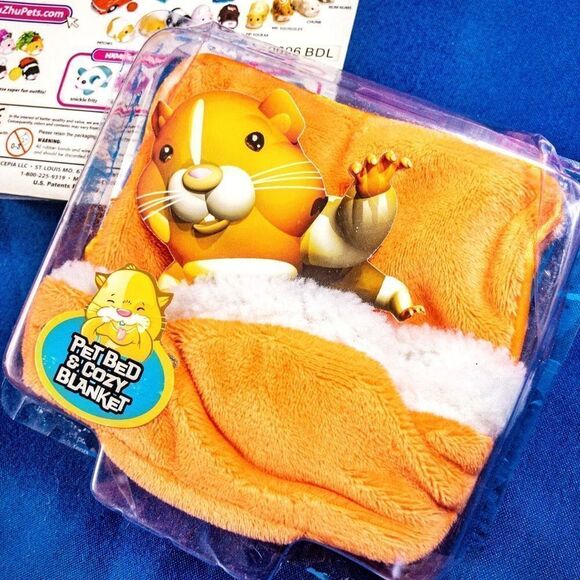 Zhu Zhu Pets Hamster Bed & Blanket X 2, Lime Green and Tangerine Orange - Picture 4 of 6